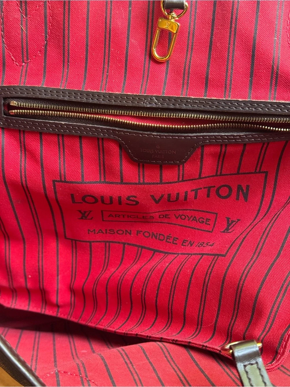 Damier Ebene Neverfull Louis Vuitton brown and beige checkered tote bag